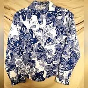 Coldwater Creek 100% cotton blazer sz S.  dress or casual sophisticated  career